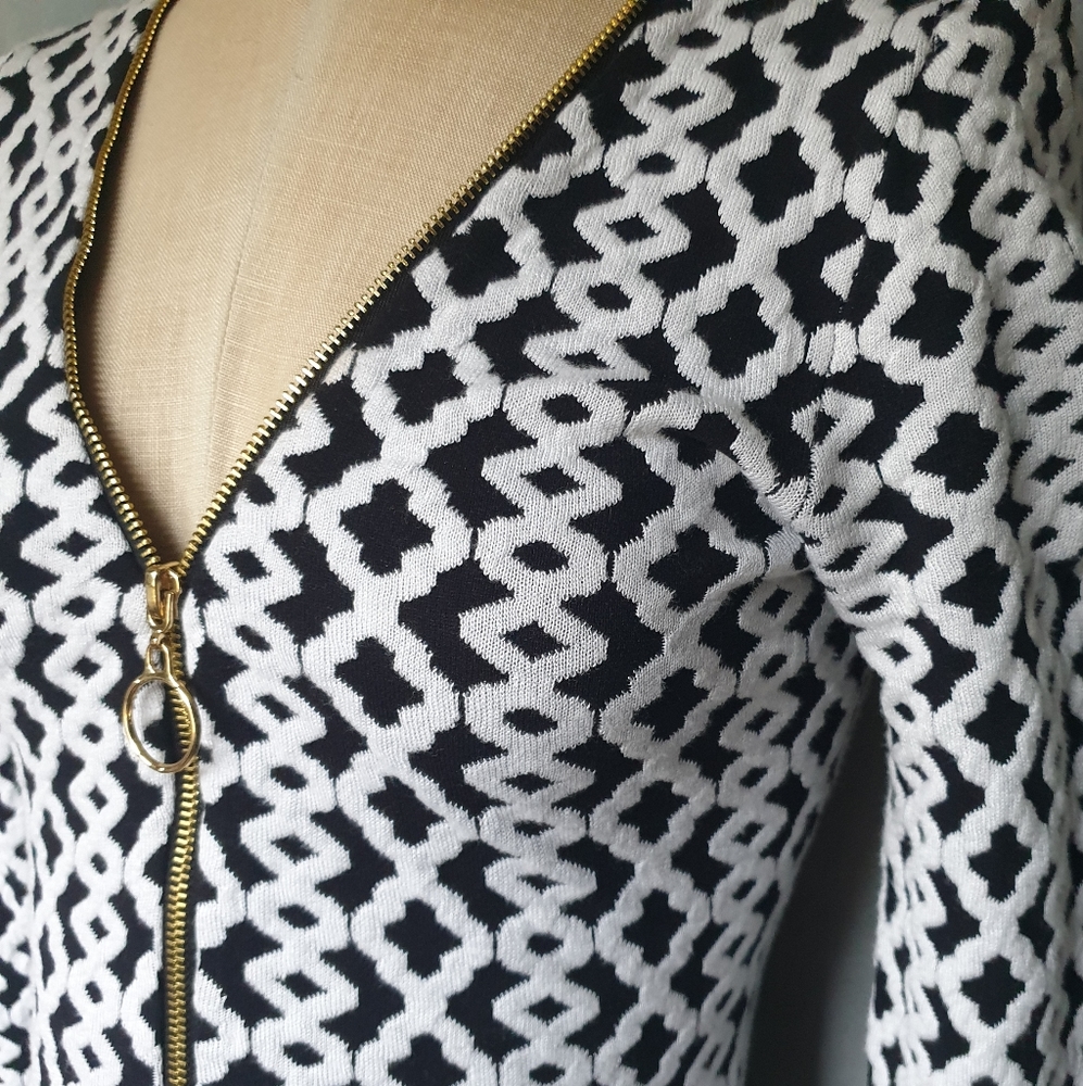 INC Wm Black & White Geometric Sweater Fit & Flare A-Line Dress w/ V-Neck Zip Sm - Picture 4 of 16
